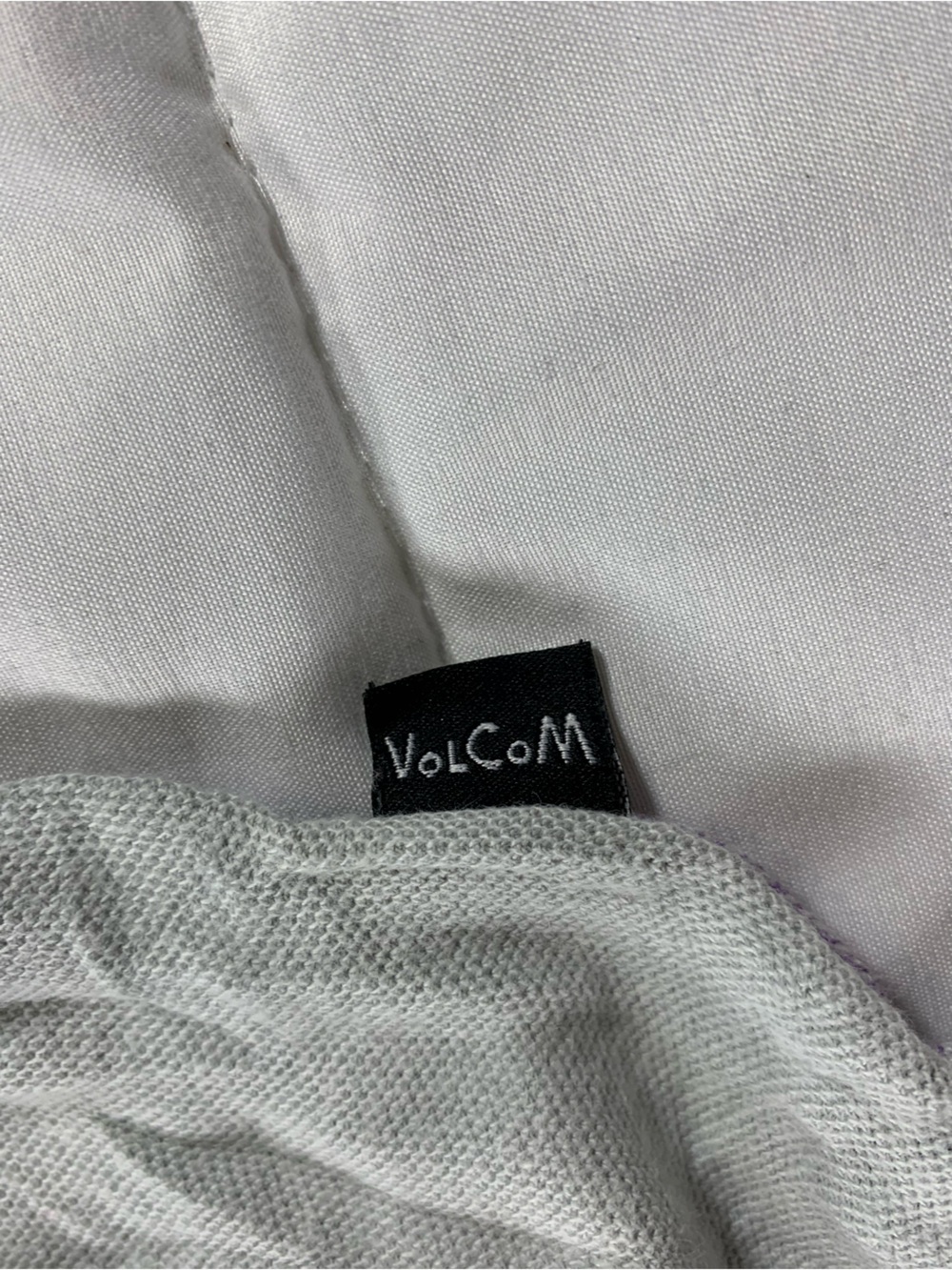 Pre loved VOLCOM shirt mens size S - Picture 5 of 6